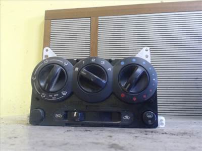 SUZUKI IGNIS Fűtés vezérlő panel