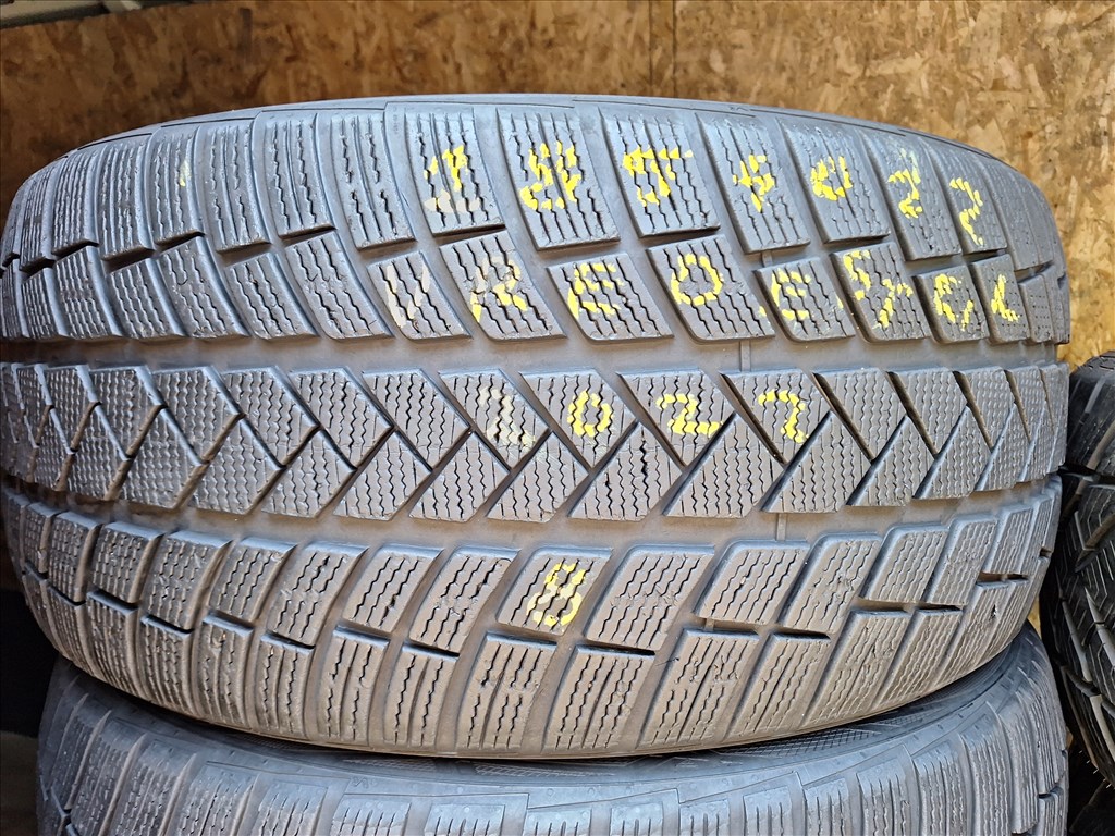  285/40/22"  Vredestein téli gumi  1. kép