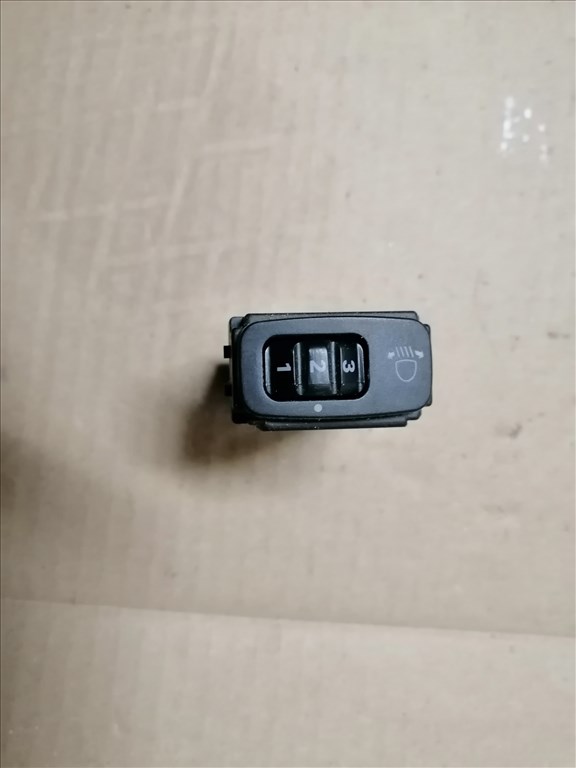 Mitsubishi Outlander I 2.0 4WD Fényszóró magasság Állító kapcsoló 1. kép