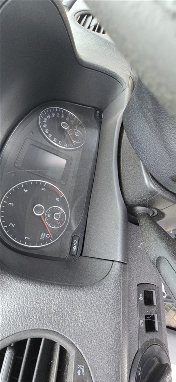 Volkswagen Caddy III bontott alkatrészei 1.6tdi CAY 7. kép