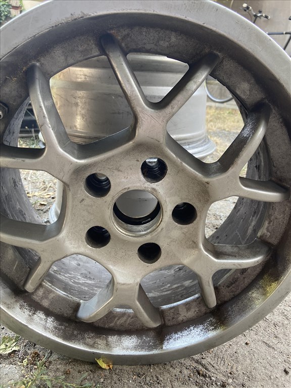  17,5" használt alufelni 3. kép