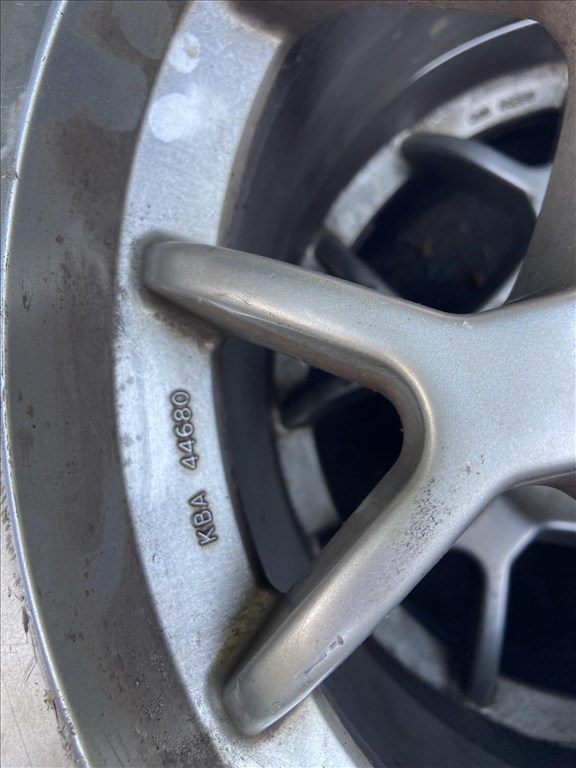  17,5" használt alufelni 4. kép