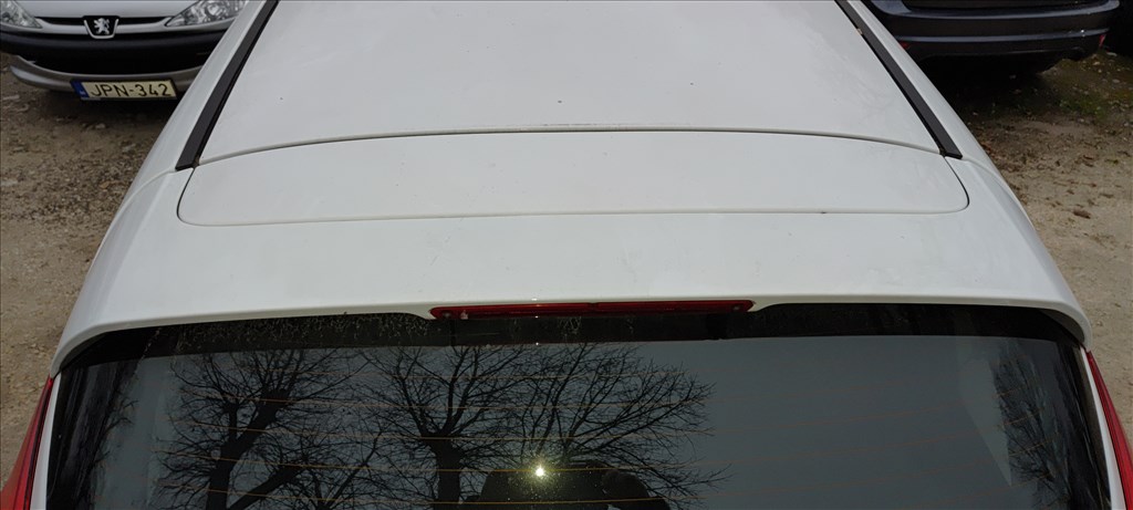 Ford Fiesta mk6 facelift hátsó szárny  1. kép