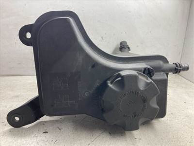 BMW 1 Kiegyenlítő Tartály