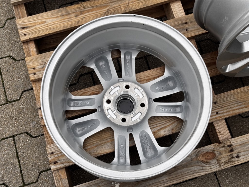 R16 4x100 Original Renault Dacia 6J ET37 / Dacia Lodgy Logan Sandero Stepway  6. kép