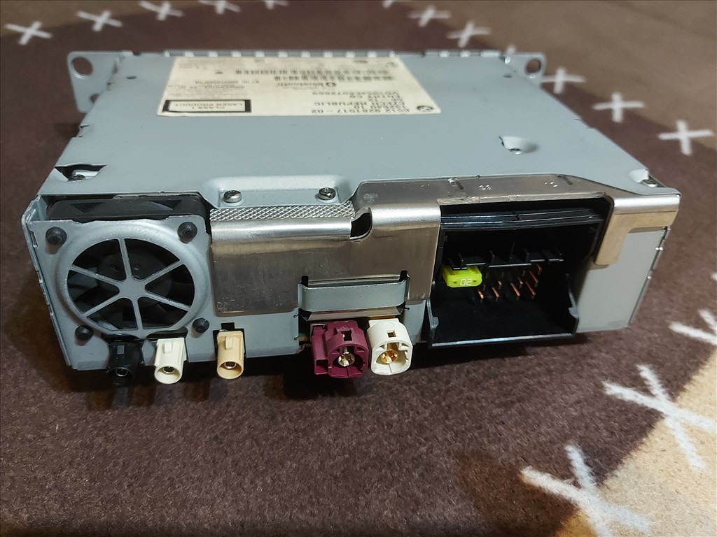 BMW 1-esF20,F21,2-es,F22,3-as,F30,F31,4-es,F32,F33 cd fejegység, rádió. Professional. 9281517 3. kép