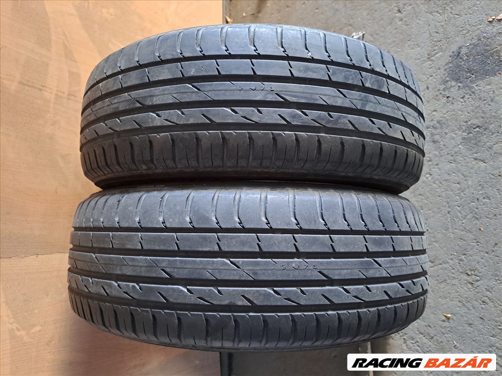 2db 195/65 R15 NOKIAN LINE Nyári gumi eladó ára! 7500Ft/db Állapota: 5-6mm minta 1. kép