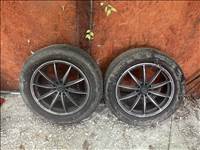  5x114.3 lyukosztású 18" használt alufelni, rajta 235/55 használt Pirelli nyári gumi gumi 
