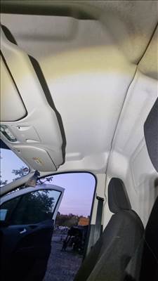 Ford Transit Courier tetőkárpit 