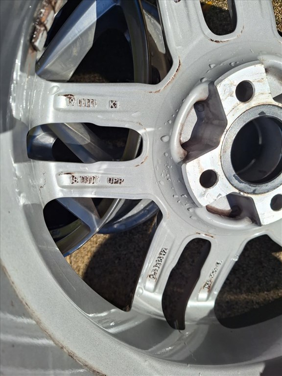  4x100 lyukosztású 16" használt Alutec alufelni 2. kép