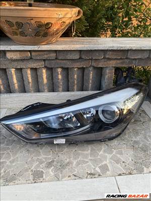 Hyundai Tucson bal fényszóró(92101D7101)