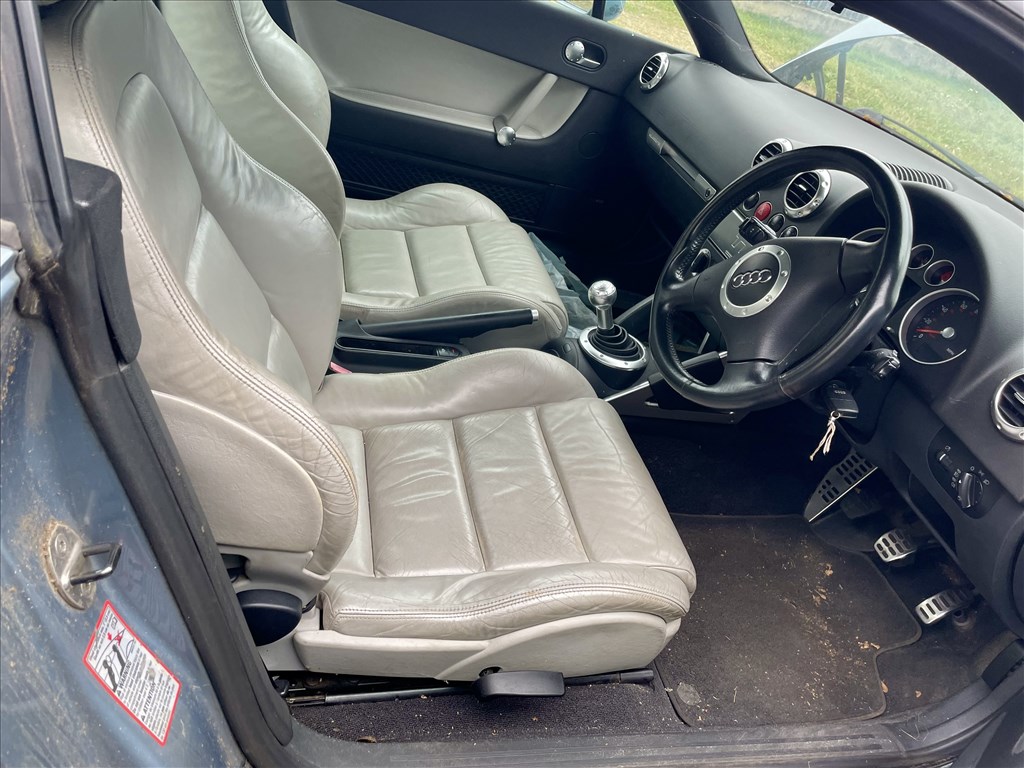 Audi tt Recaro fűthető bor sport ules  2. kép