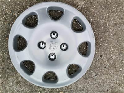 Peugeot 14-es gyári dísztárcsa 