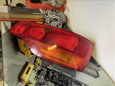 Audi Q7 4L régi jobb hátsó lámpa 4L0 945 094