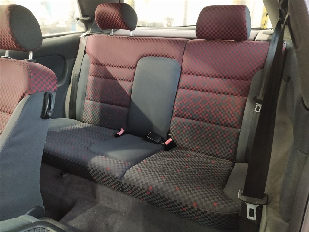 Audi A3 (8L) 1.6 - Bontódik! 12. kép