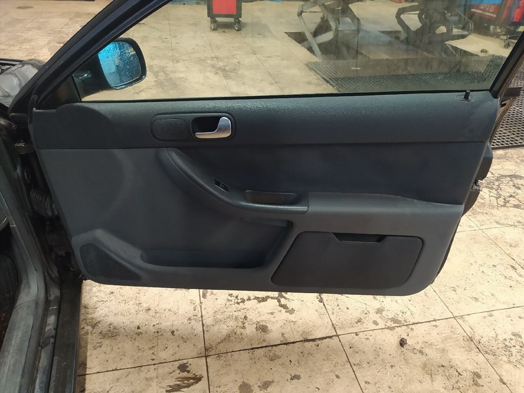 Audi A3 (8L) 1.6 - Bontódik! 14. kép