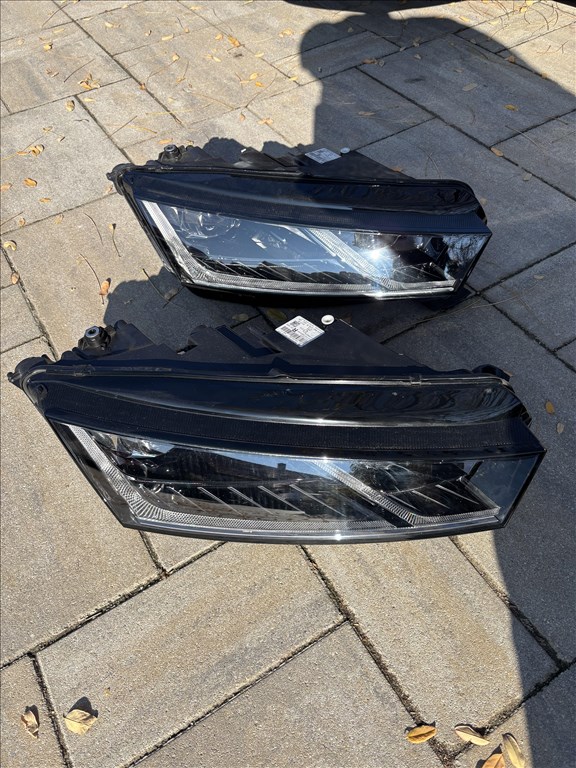 Skoda Octavia IV Octavia 4 jobb első led fényszóró  5e4941016a 2. kép