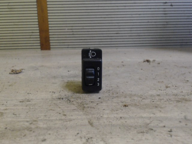 OPEL ASTRA F 94-02 Fényszórómagasság állító kapcsoló 1. kép