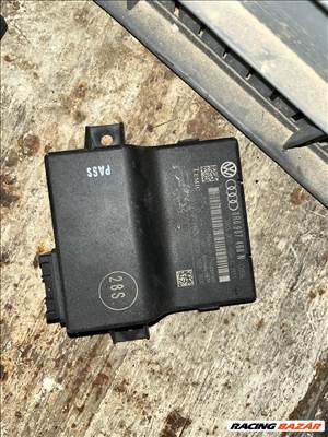Audi A4 (B8 ), Audi A5 (B8) Gateway 8R0 907 468 N