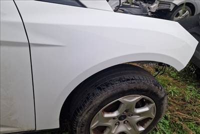 Ford Focus Mk3 Focus Mk3 jobb első sárvédő eladó