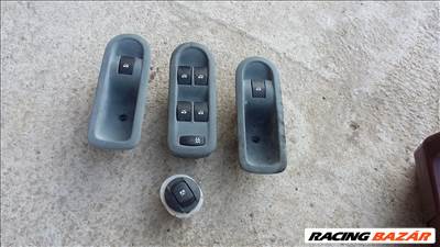 Renault Mégane 2. Ablakemelő kapcsoló eladó.