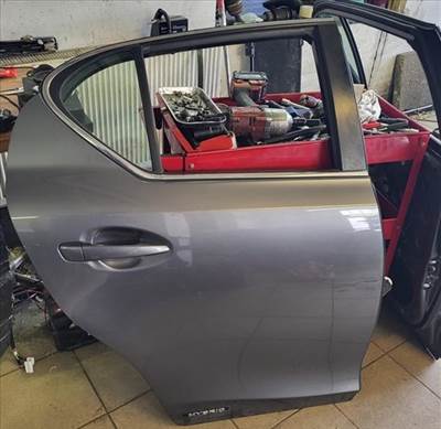 Lexus CT Jobb hátsó ajtó 