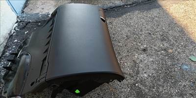 Audi A4 B6 -B7 gyári hüthetö fekete kesztyű tartó 