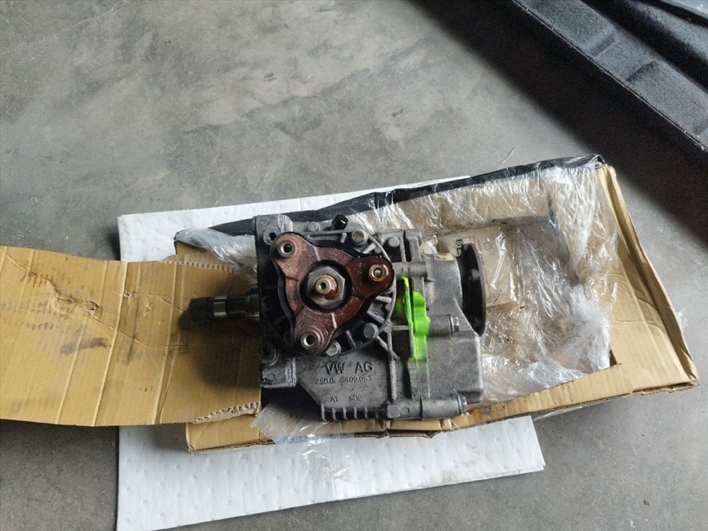 Skoda Yeti / Volkswagen Golf 6 / Audi A3 2.0 TDI 4x4 első differenciálmű 0av409053s 1. kép