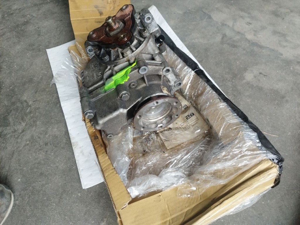 Skoda Yeti / Volkswagen Golf 6 / Audi A3 2.0 TDI 4x4 első differenciálmű 0av409053s 3. kép