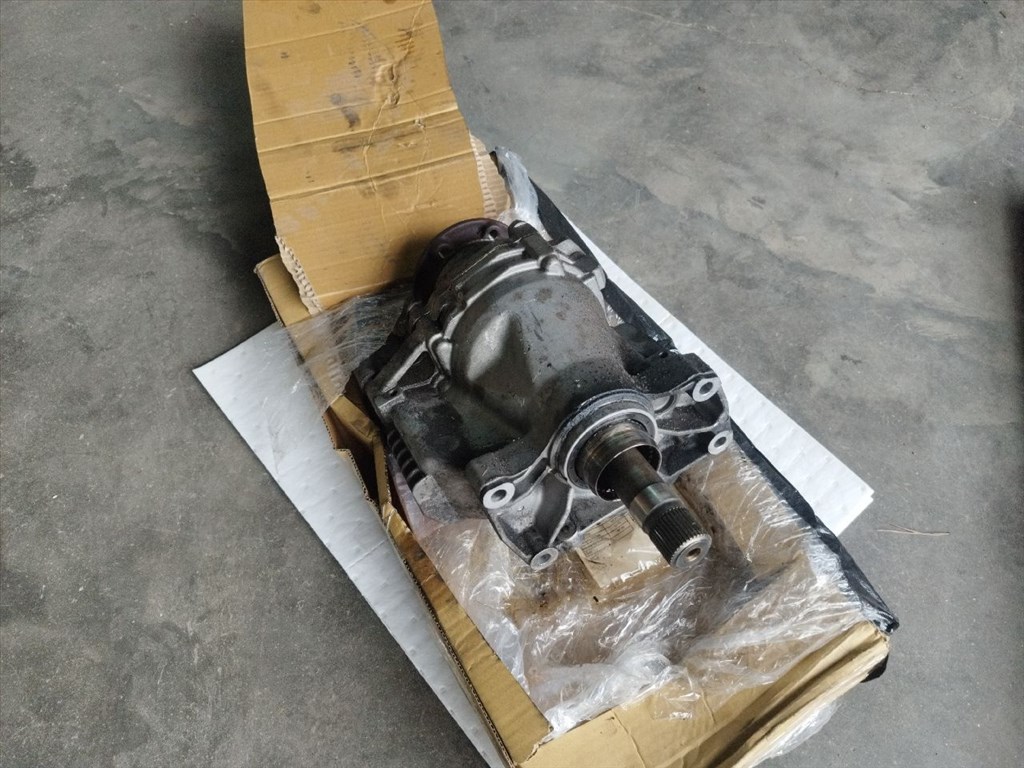 Skoda Yeti / Volkswagen Golf 6 / Audi A3 2.0 TDI 4x4 első differenciálmű 0av409053s 6. kép