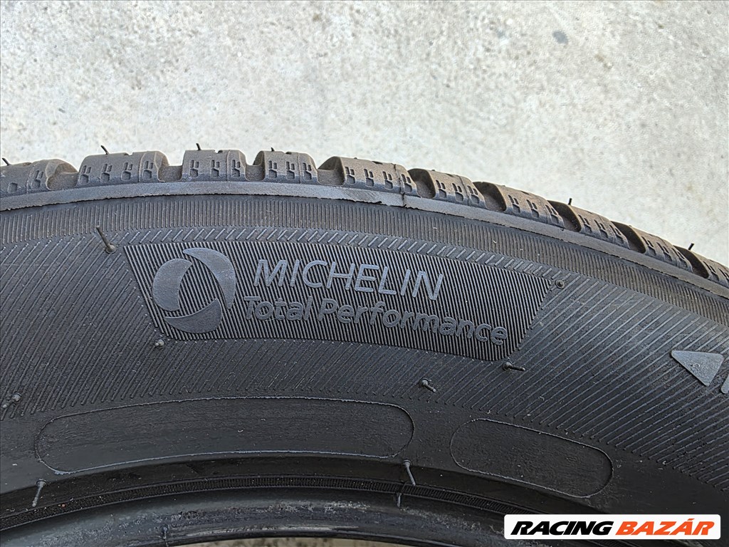 225/55R18 Michelin 4évszakos gumi 2db nagyon jó állapotban eladó! 8. kép