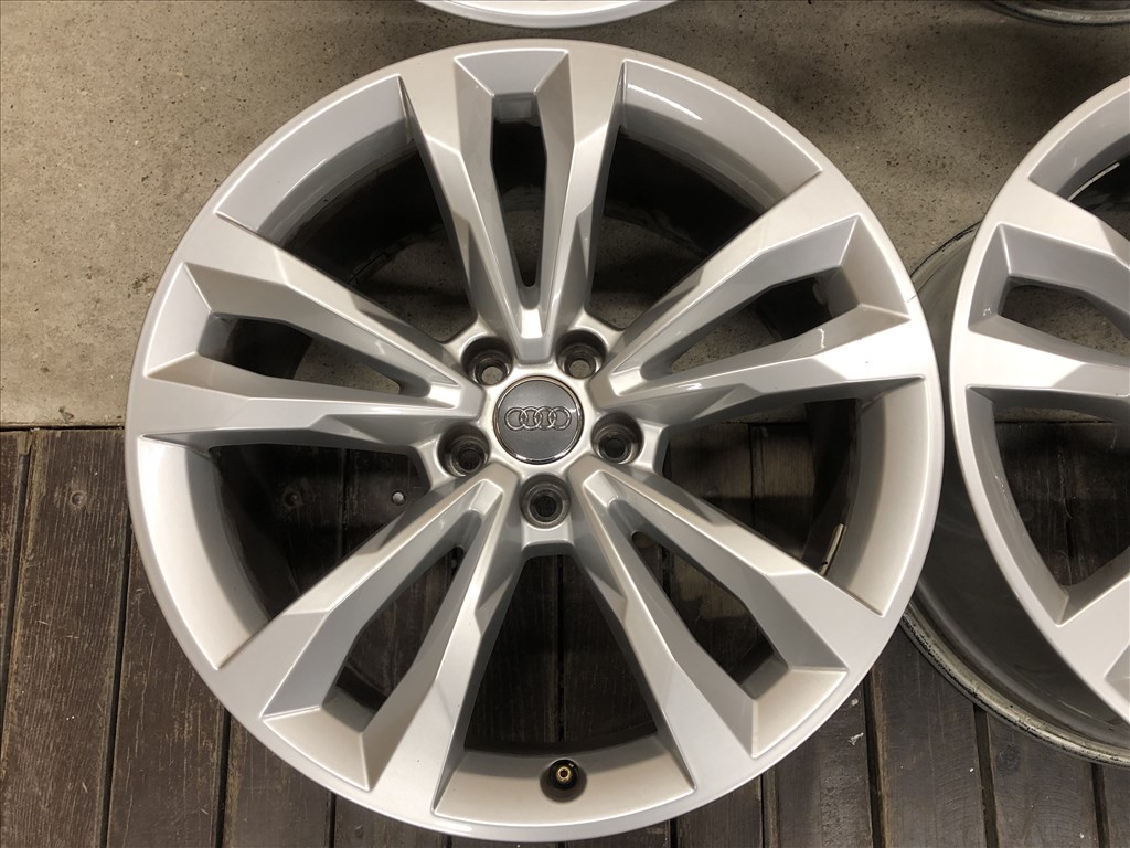 19 colos gyári Audi A5, A6, A7, A8, Q5, Q7 alufelni 19 col 5x112 8. kép