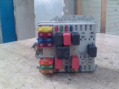 FIAT PUNTO II. Biztosítéktábla BCM BSI BSM SAM GEM modul Motortér