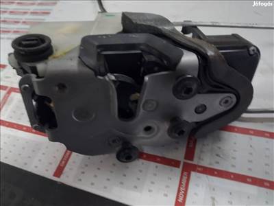 Opel Astra J astra j jobb hátsó ajtózár