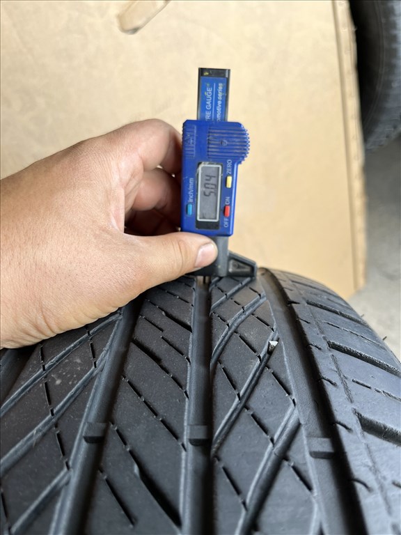 235/60 r18 Tracmax 2020 nyárigumi 2db eladó 235/60r18 6. kép