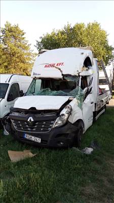 Renault Master III bontott alkatrészei