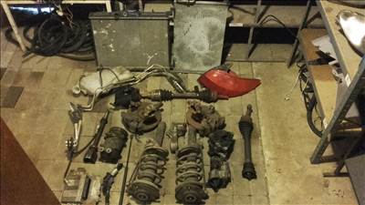 Peugeot 206 bontott alkatrészei