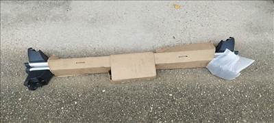 Audi Q5 (80A) gyári tetőcsomagtartó, saját csomagolásában eladó