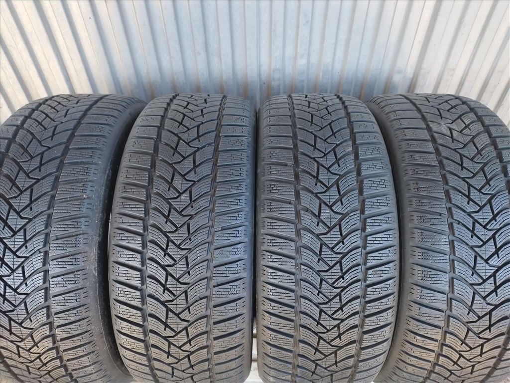  225 45 r18 Dunlop Wintersport 5 téligumi garnitúra  1. kép