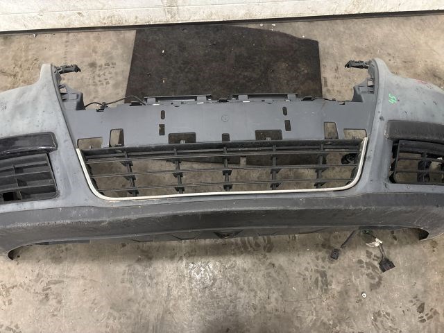 Volkswagen Passat B5 Első Lökhárító 21565 4. kép