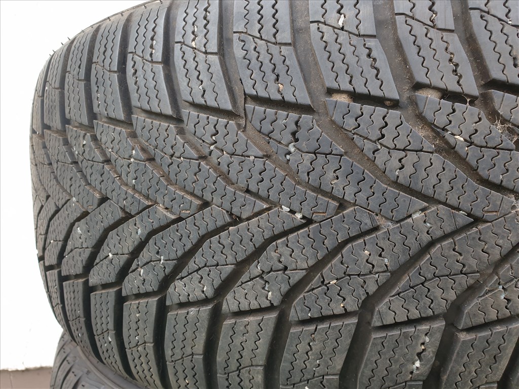  235/45 18 Nexen WinGuard Sport2 4. kép