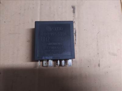 VW AUDI 377 ablaktörlő relé 4BO955531A