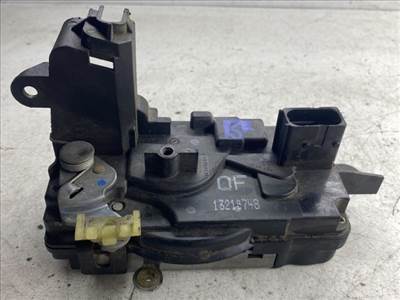 OPEL ZAFIRA B Bal első Ajtózár