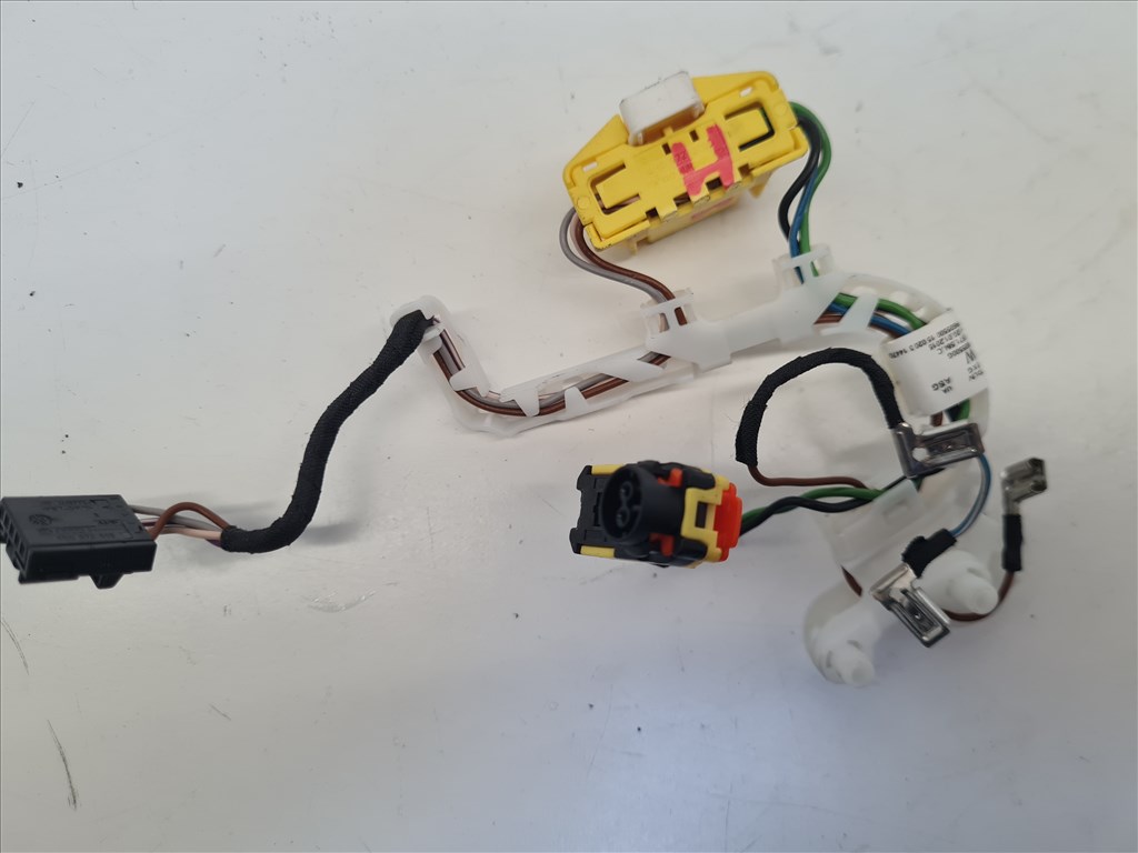 Volkswagen Golf VII légzsák átvezető szalagkábel multikormányhoz (26926) 5g0971584c 1. kép