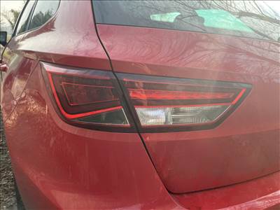 Seat León III FR bal hátsó belső lámpa