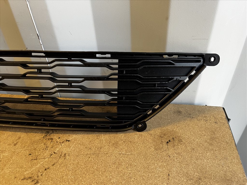 Kia Cee'd I (ED) első lökhárító alsó rács 865221h500 86522-1H500 2. kép