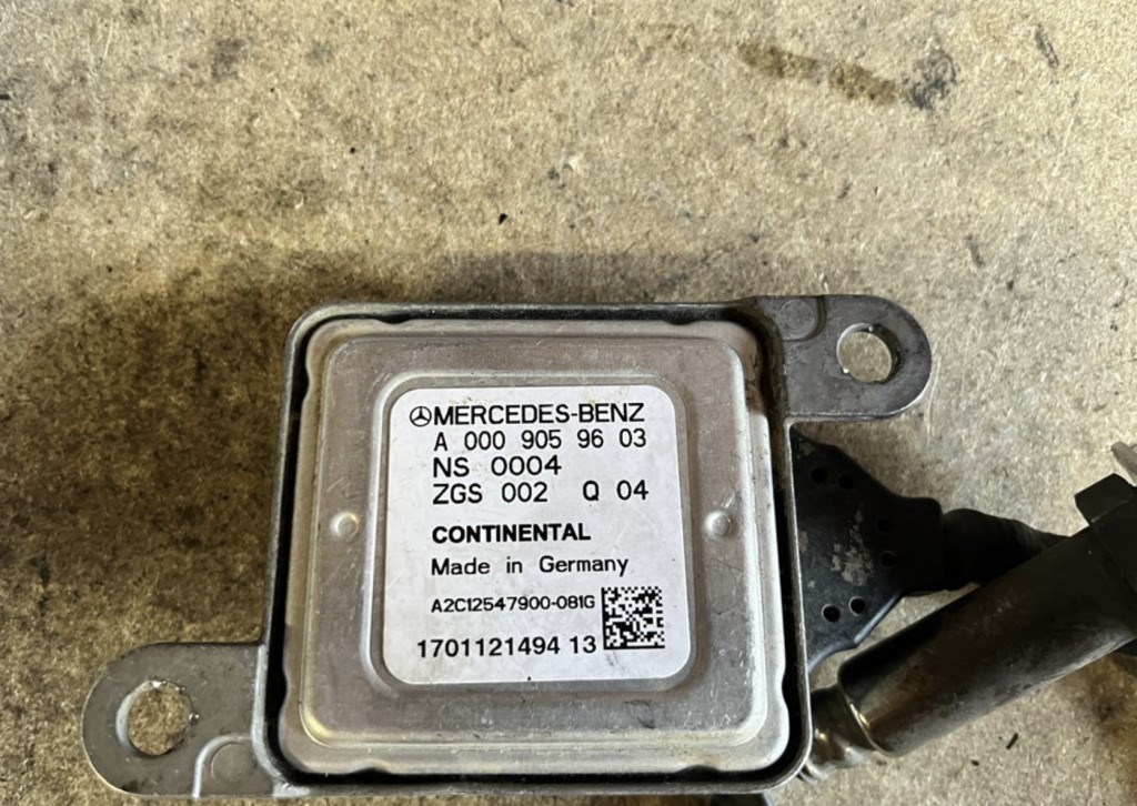 Mercedes Vito (3rd gen) W447 nox szenzor a0009059603 A0009059603 2. kép