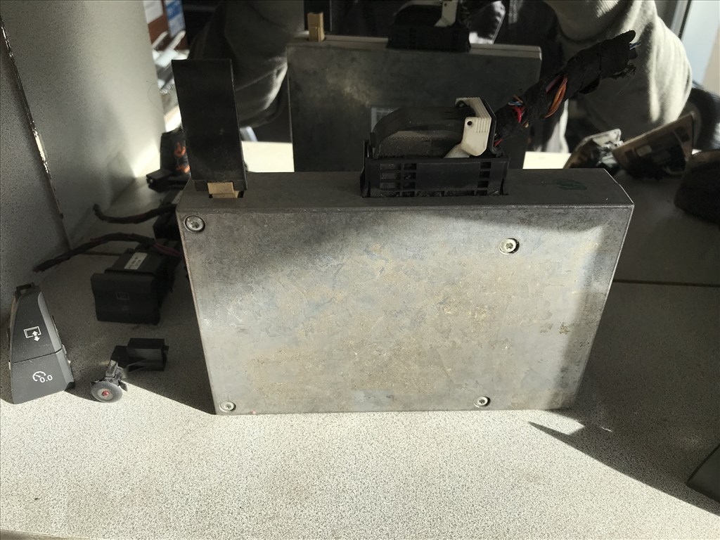 Volkswagen Golf V Bluetooth modul 5p0862335b 2. kép