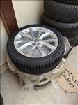  5x112 lyukosztású 18" új (gyári felni) alufelni, rajta 235/45 új Pirelli téli gumi 