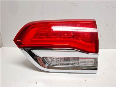 Jeep grand cherokee jobb hátsó belső lámpa P68110046AF